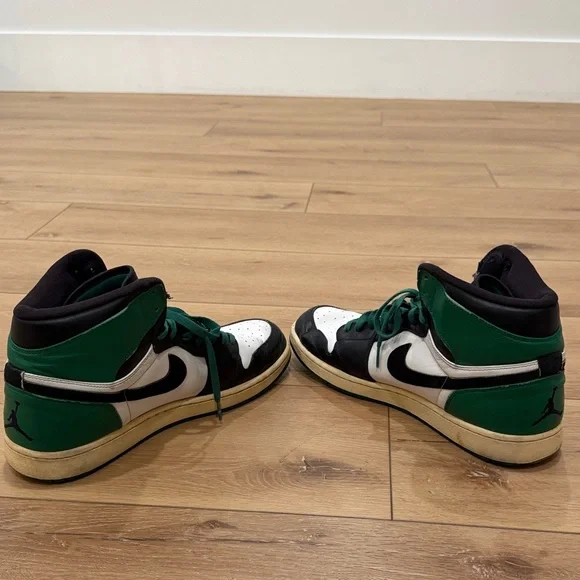 Air Jordan Black, Green and White High-Top Sneakers with Green Laces - Picture 5 of 15